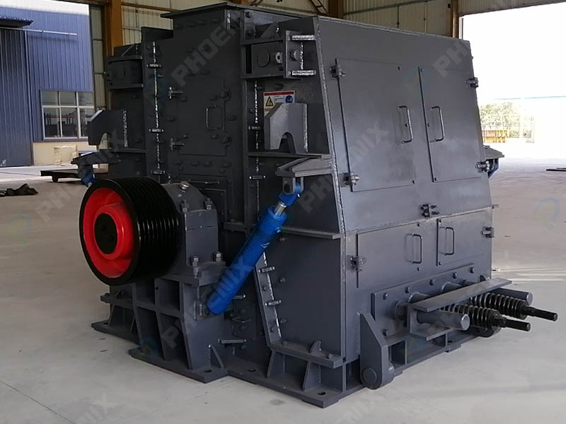 可逆锤式破碎机